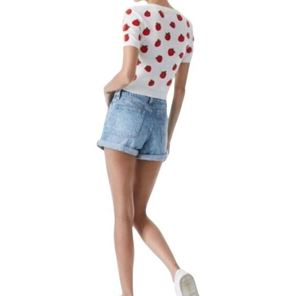 Alice + Olivia Ciara Cropped Strawberry Print Embroidered Sweater Size Large - Picture 3 of 8